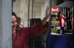 Ségolène Royal "amoureuse" en Une de Paris Match