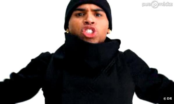 Chris Brown dans le clip de "I Can Transform Ya"