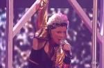 American Music Awards : Pink délivre un "Raise Your Glass" très énergique