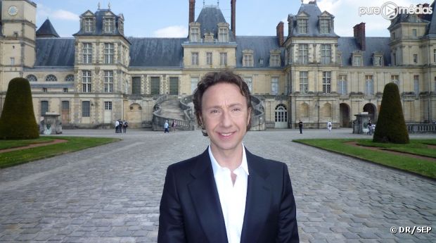 Stéphane Bern présente "Secrets d'histoire"