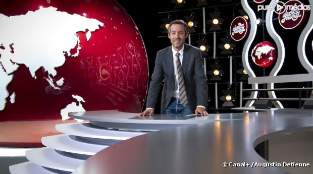 Yann Barthès sur le plateau du "Petit Journal"