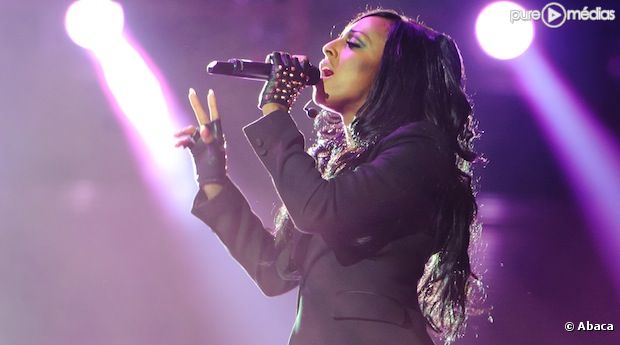 Alexandra Burke lors du concert hommage à Michael Jackson le 8 octobre 2011
