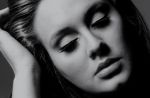 Charts UK : Adele s'offre le plus long numéro un depuis 40 ans
