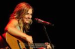 Amandine Bourgeois : "L'Eurovision pourrait booster ma carrière"