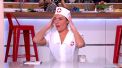 Alessandra Sublet se déguise en infirmière.