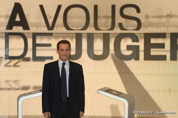 Nicolas Sarkozy sur le plateau de "A vous de juger" (30 novembre 2006)
