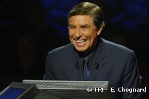 Jean-Pierre Foucault présente "Qui veut gagner des millions"