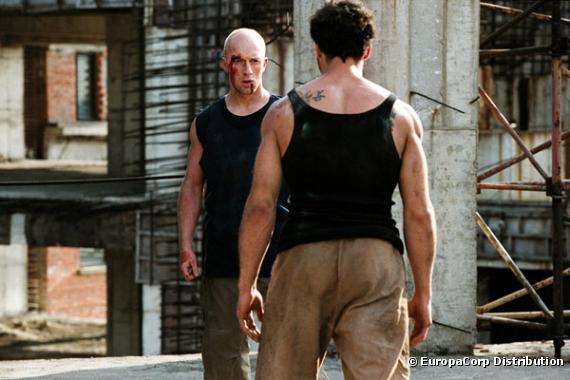 Cyril Raffaelli face à David Belle dans "Banlieue 13".