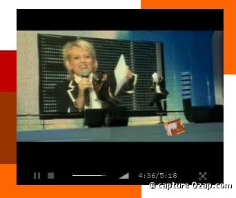 Sophie Davant dans "Le petit journal"