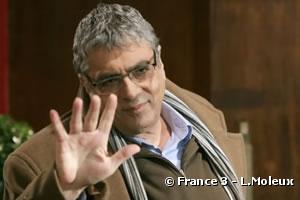 Enrico Macias est "Monsieur Molina" sur France 3