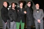Disques : Indochine impuissant face aux Enfoirés