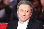 Michel Drucker prolonge son contrat avec France 2