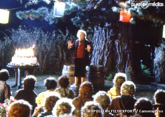 Bilbo (Ian Holm) dans Le seigneur des anneaux (la communauté de l'anneau)