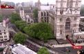 La reine Elizabeth II arrive à l'Abbaye de Westminster