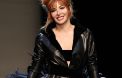 Mylène Farmer défile pour Jean-Paul Gaultier.