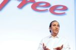 Xavier Niel, patron de Free Mobile, invité à la même heure du "Grand Journal" et de "C a vous" (mise à jour)