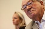 Jean-Marie Le Pen : "Mouloud Achour pourrait conseiller à ses copains ou ses cousins de ne pas venir"
