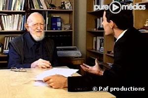 Marc-Olivier Fogiel interviewe l'abbé Pierre dans ONPP du 30 octobre 2005