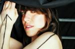 Feist : « quatre nominations aux Grammy, c'est irréel ! » (vidéo)