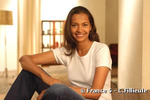 Karine Le Marchand présente "Les maternelles" sur France 5
