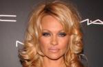 Pamela Anderson dans un clip de Michael Jackson ?