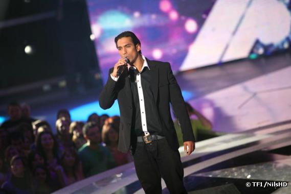 Yvane sur le plateau de la Star Academy