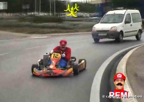 Remi Gaillard dans les rues de Montpellier
