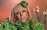 Vidéo : Lady GaGa déguisée en... Kermit la grenouille !