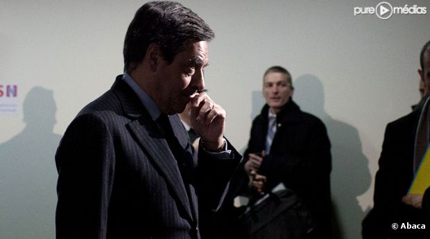François Fillon souffre d'une rage de dent.