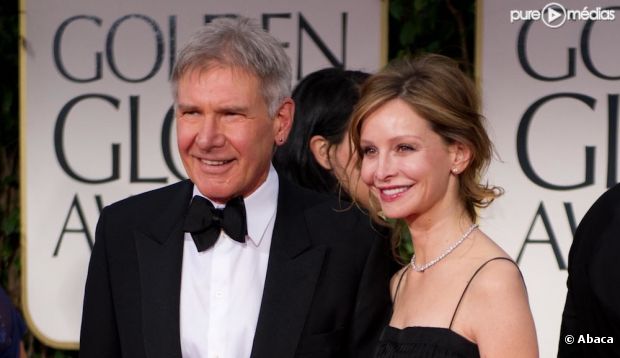 Harrison Ford et Calista Flockhart sur le tapis rouge des Golden Globes 2012