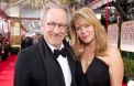 Steven Spielberg et Kate Capshaw sur le tapis rouge des Golden Globes 2012