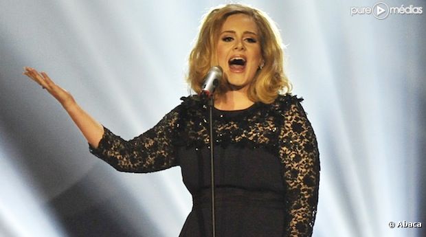 Adele signe la meilleure vente d'albums en France au premier semestre 2012