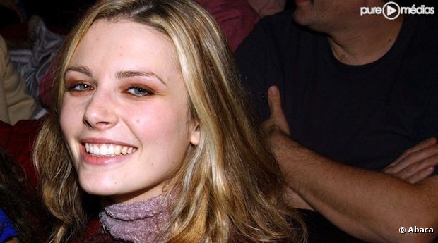 Elodie Frégé, en 2003