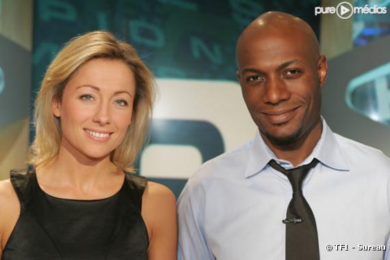 Anne-Sophie Lapix et Harry Roselmack sur le plateau de "7 à 8".