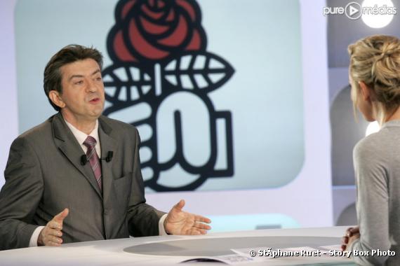 Jean-Luc Mélenchon sur le plateau de "Dimanche +"