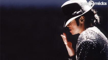 Michael Jackson est mort le jeudi 25 juin 2009.