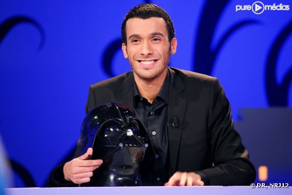Mustapha El Atrassi, animateur du talk show "La nuit nous appartient".