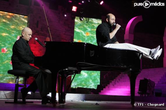 Les secrets des Enfoirés (édition 2008). Kad Merad et Pascal Obispo.