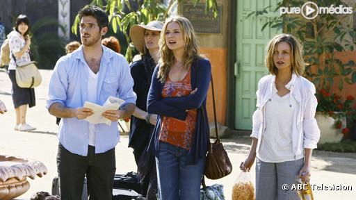 Dave Annable, Rachel Griffiths, Emily VanCamp et Calista Flockhart dans "Brothers & Sisters"