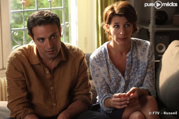Bruno Salomone et Isabelle Gelinas dans la série "Fais pas ci, fais pas ça" sur France 2