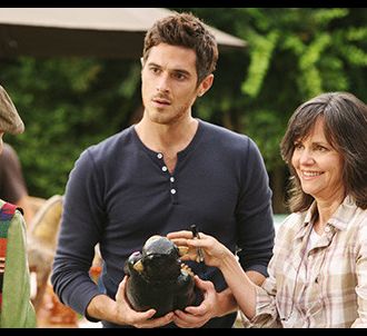Dave Annable et Sally Field dans 'Brothers & Sisters'
