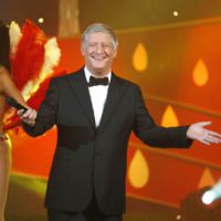 Audiences : "Le plus grand cabaret" leader