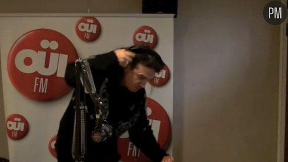 Francis Lalanne quitte le studio de Ouï FM