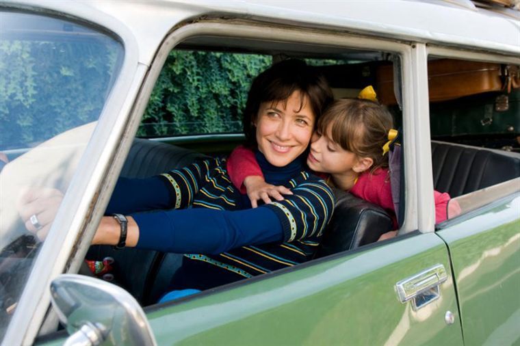 Bande-annonce : Sophie Marceau a "L'Age de raison" - Puremédias