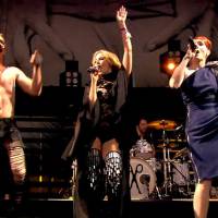 Kylie et les Scissor Sisters en duo à Glastonbury (vidéo)