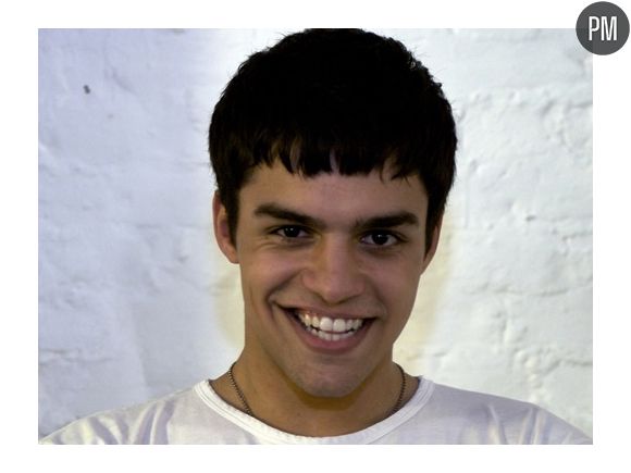 Sean Teale (Skins).