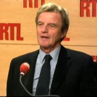 Bernard Kouchner à Jean-Michel Aphatie : "Vous êtes lourdingue !" (vidéo)