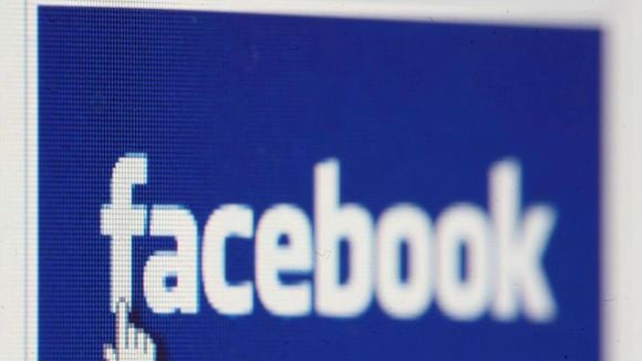 Facebook : 750 millions de photos postées pour le Nouvel An