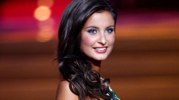 Malika Ménard, Miss France 2010, devient animatrice télé