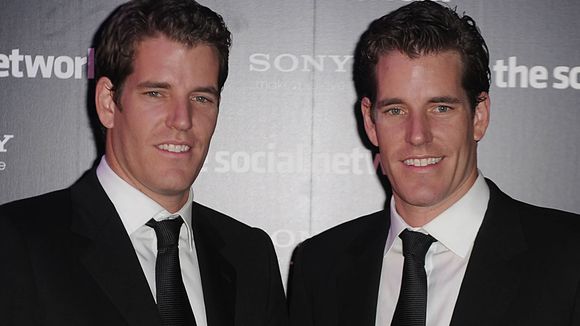 Facebook : les jumeaux Winklevoss réclament encore de l'argent à Mark Zuckerberg